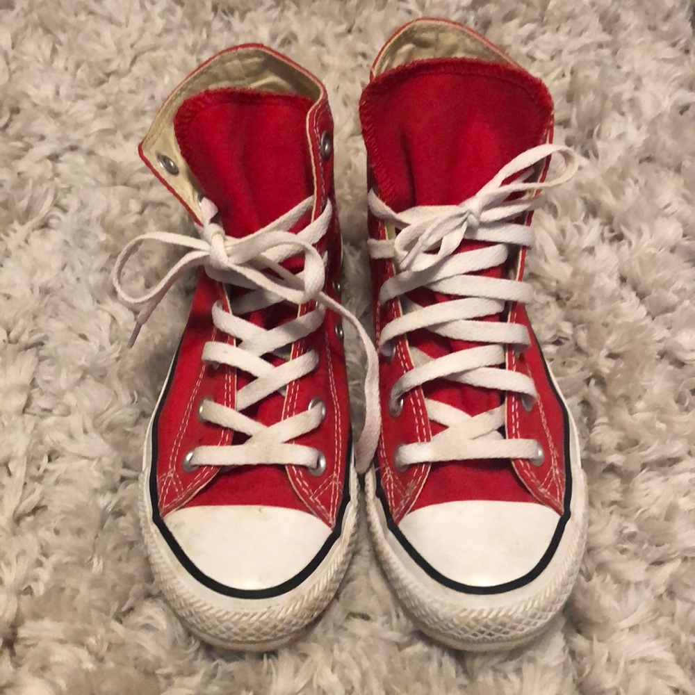 Red Converse